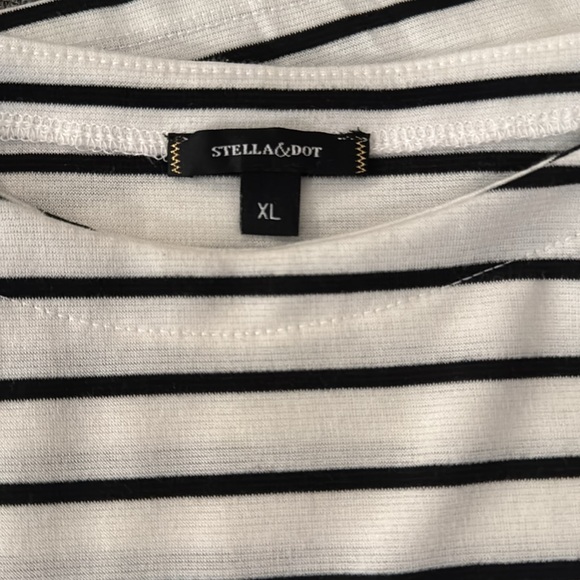 Stripes Stella & Dot Short Sleeved Top (ruffle sleeves) - Picture 3 of 3